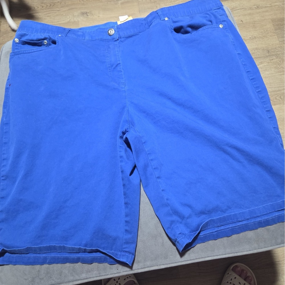 Ruby Rd. Women's 20W Cobalt Blue Stretch Bermuda Shorts High Rise Pockets